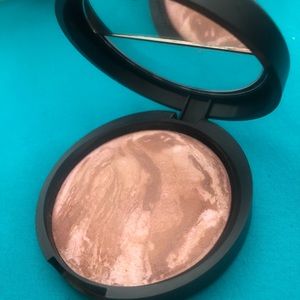 Laura Geller Baked Bronze n Brighten